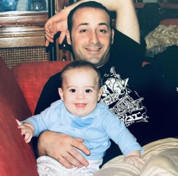 Baba ve oğlu arasında güldüren diyalog!